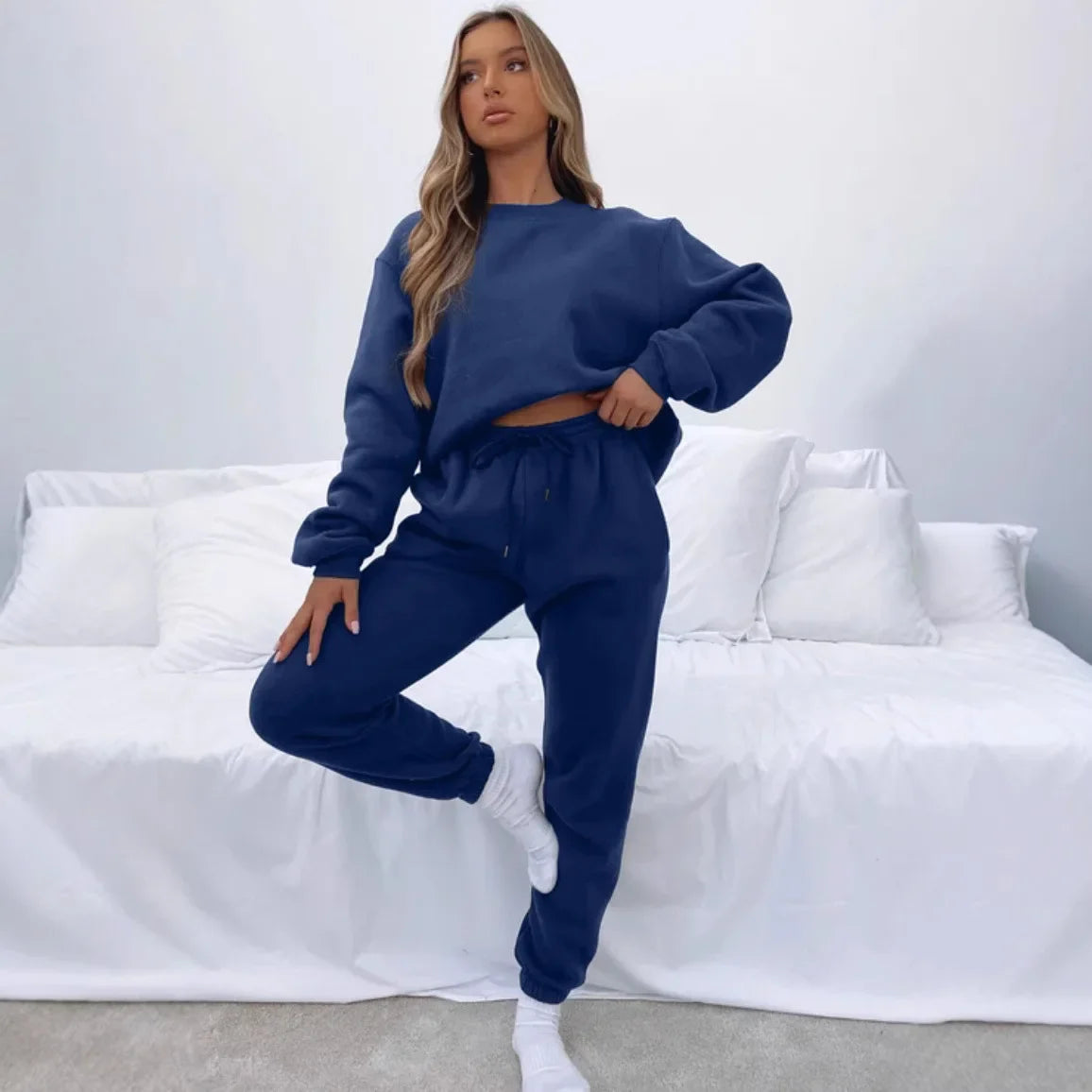 Women’s Casual Long Sleeve Sweatshirt & Pants Set – Solid Color Pullover Trousers, Round Neck Autumn Winter Outfit