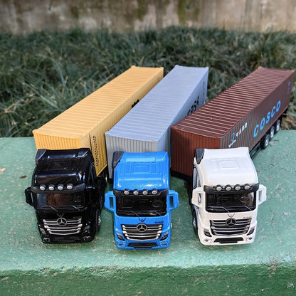 1:50 Large Diecast Alloy Truck Model – Pull-Back Sound & Light Container Transport Vehicle Toy for Boys’ Gifts