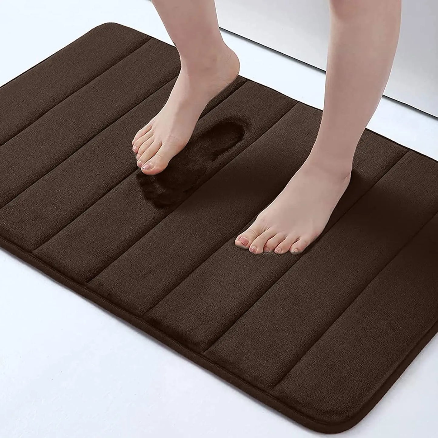 Memory Sponge Striped Bathroom Mat – Non-Slip, Water Absorbent, Machine Washable Floor Rug