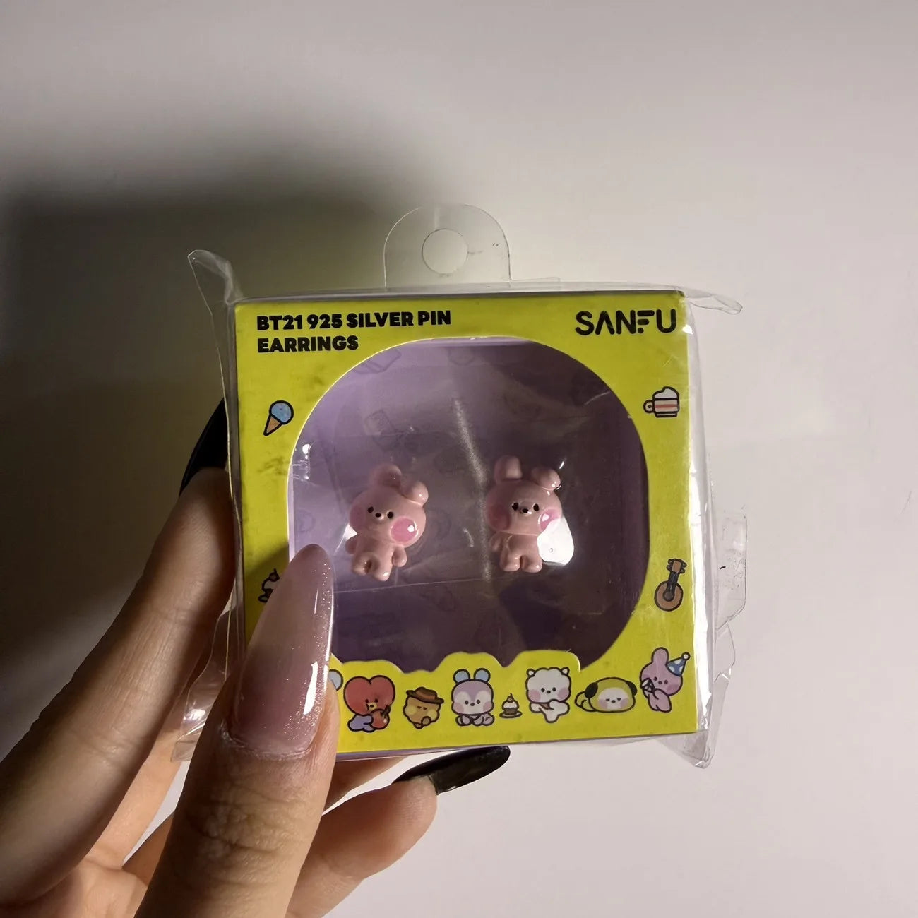 BTS-Inspired Fashion Accessories - Trendy Confession Series Girlfriend Gift Ornament