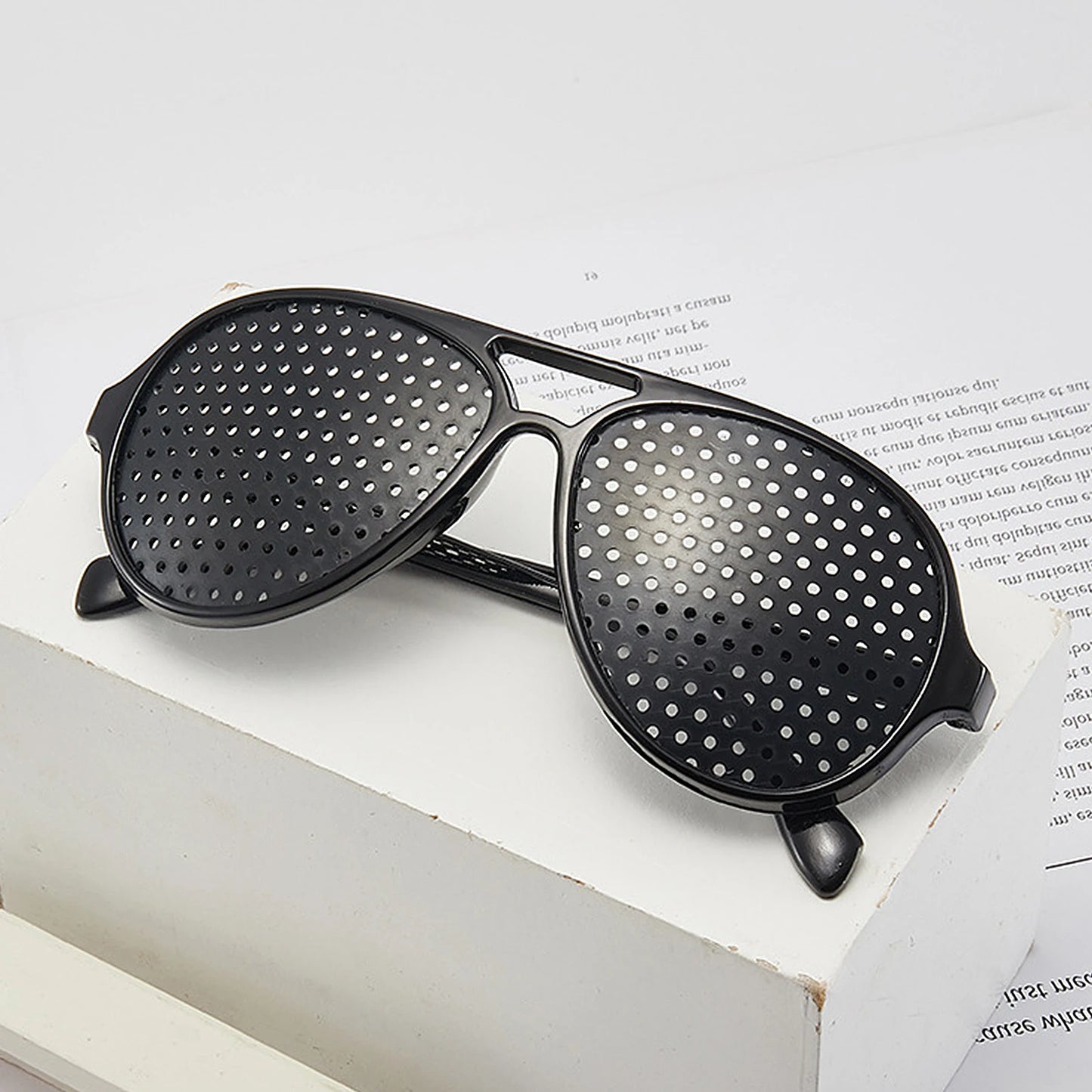 Anti-Myopia Astigmatism Vision Correction Glasses - Pin Hole Design for Men and Women, Effective Eye Fatigue Relief and Eyesight Improvement