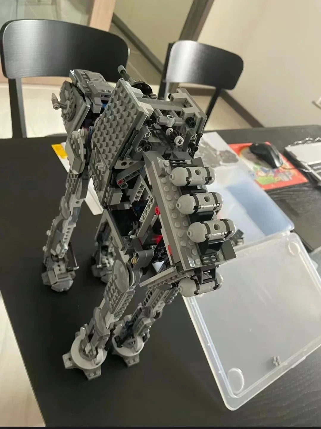 HOT TOY 1376PCS Star Space Movie Assault Walker – Creative DIY Building Toy, Compatible with 75189 for Children's Birthday