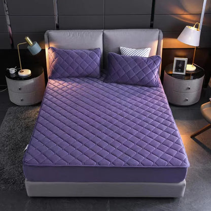 Quilted Crystal Velvet Mattress Cover - Warm Soft Plush Fitted Bed Sheet for King & Queen Beds, Pillowcase Not Included