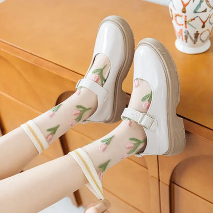 Step into Style: Summer Breathable Fashion Socks for Women - Trendy Casual Korean Style with Cute Transparent Lace, Sweet Addition to Your Outfit