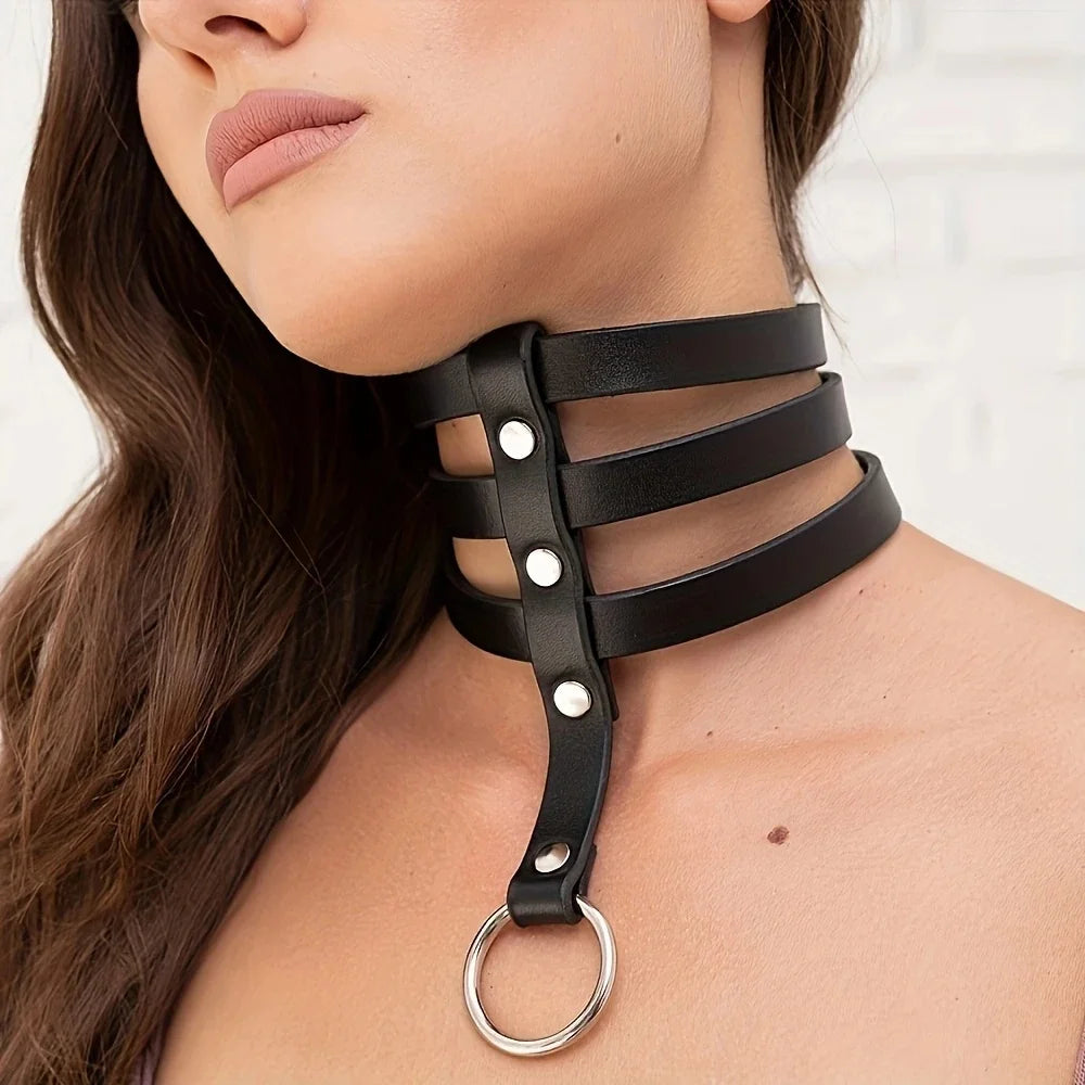 Gothic Punk Leather Choker Necklace – Adjustable O-Ring Collar for Halloween, Cosplay & Alternative Fashion