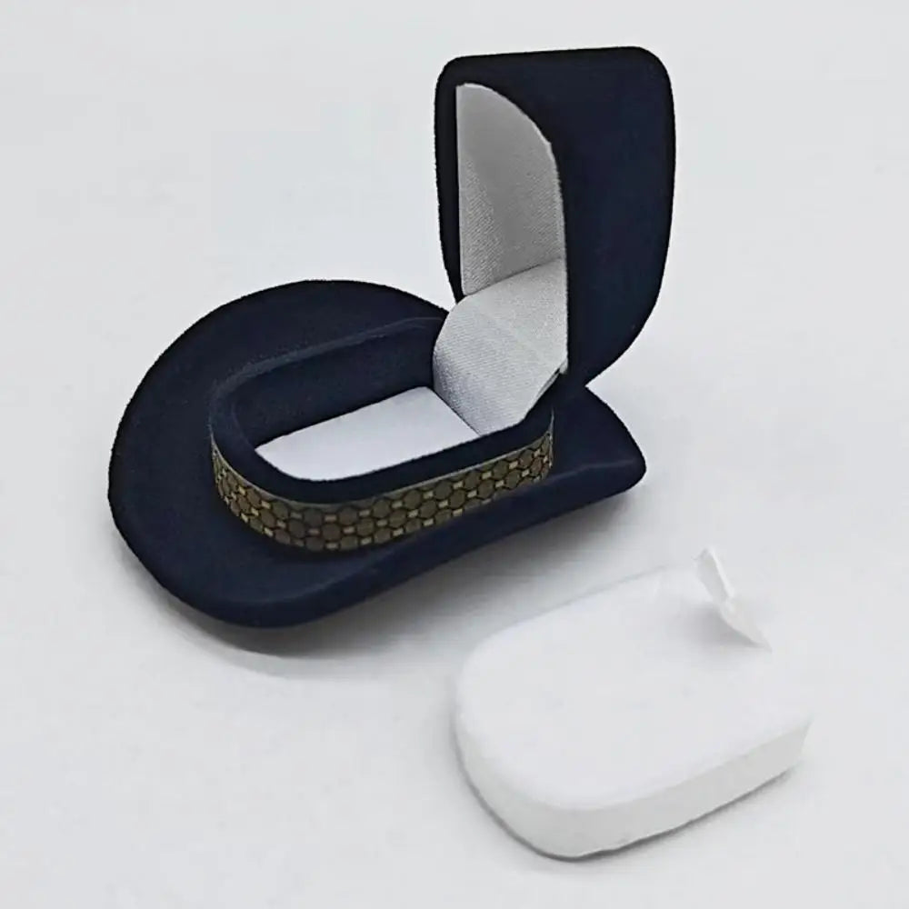 Velvet Ring Box with Graduation Cap Design – Jewelry Packaging for Wedding, Engagement, Earrings & Graduation Gift Organizer