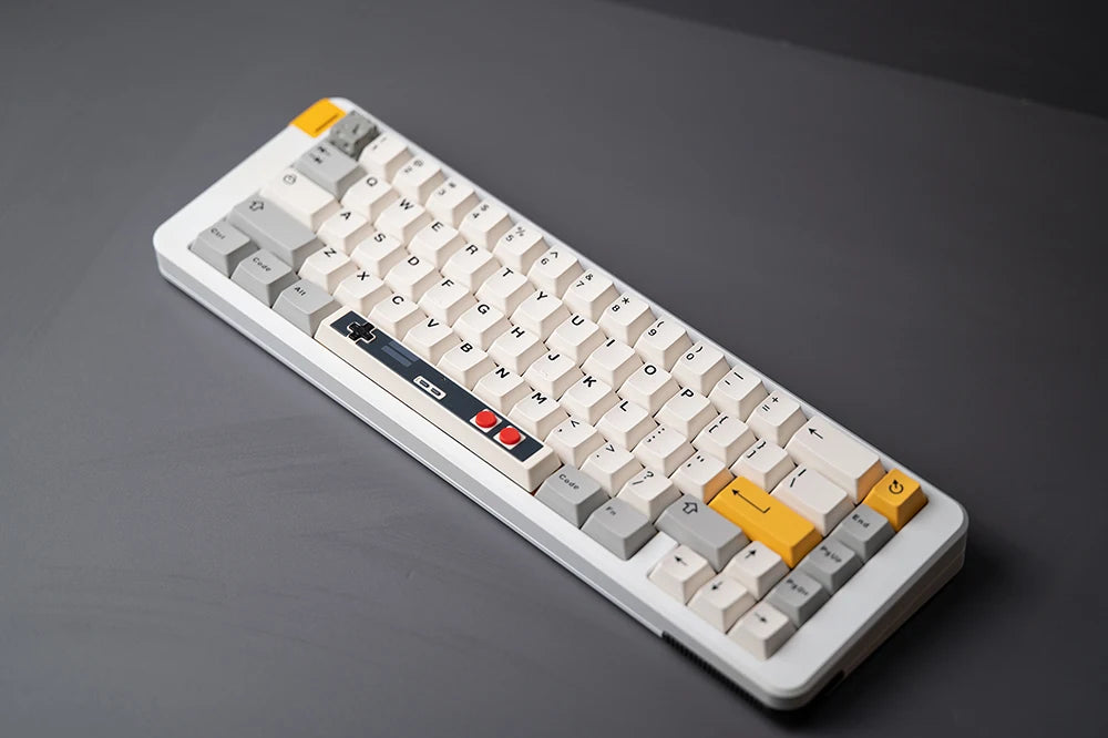 Retro Gamepad Keycap 6.25u Spacebar – Artisan ABS Keycap for MX Switches, Black & White for Mechanical Gaming Keyboards
