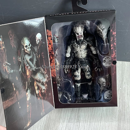 NECA Predator Figure — Ultimate Shaman Elder Armored Jungle Hunter with Snake Vision, Alien Model Toy Gift