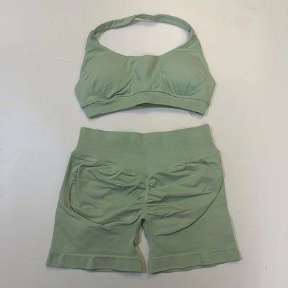 2PCS Seamless Yoga Workout Set – Scrunch Shorts & Halter Sports Bra Gym Fitness Outfit