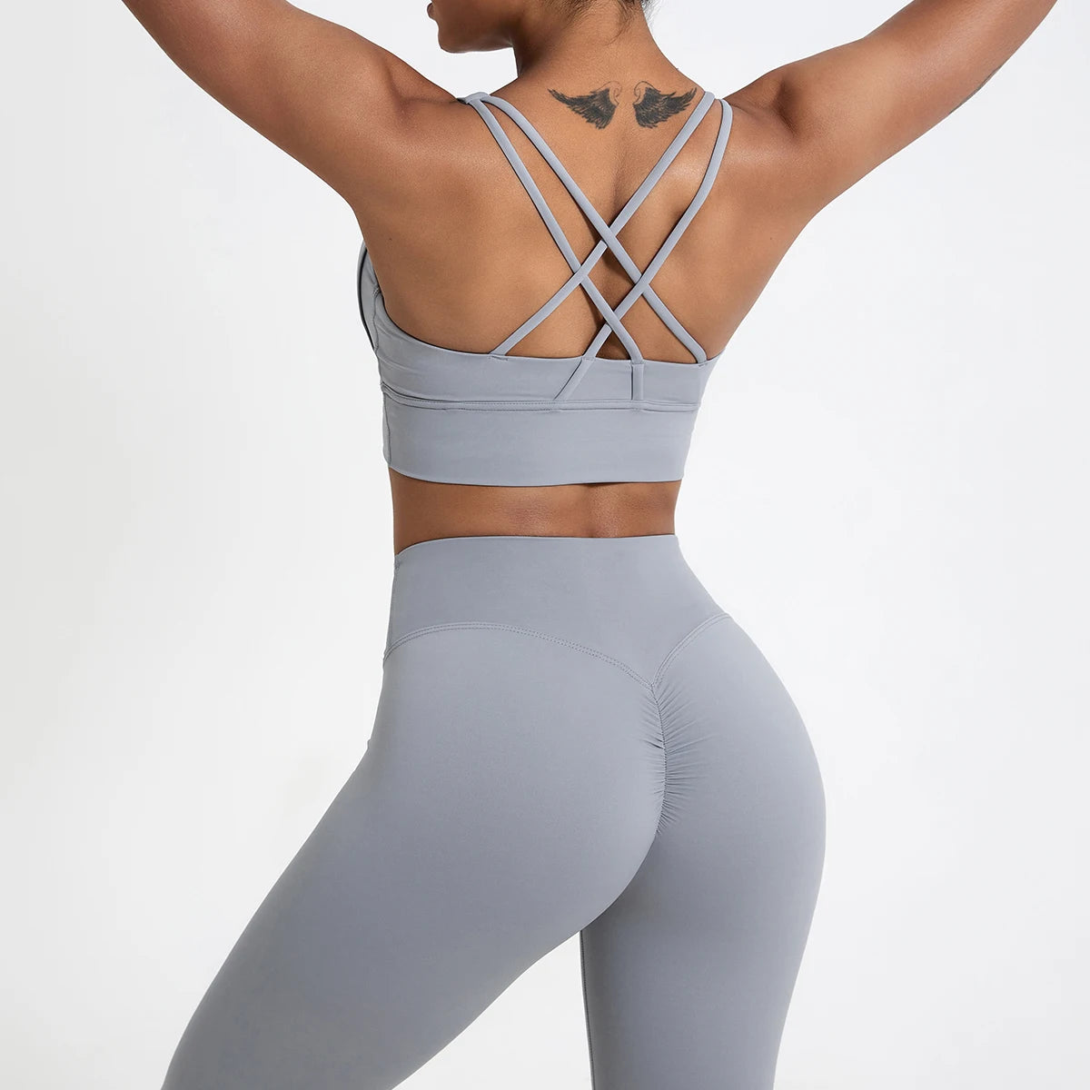 Push-Up Sports Bra for Women – Cross Back Yoga Crop Top, Shockproof Gym Fitness Bra for Running & Workout