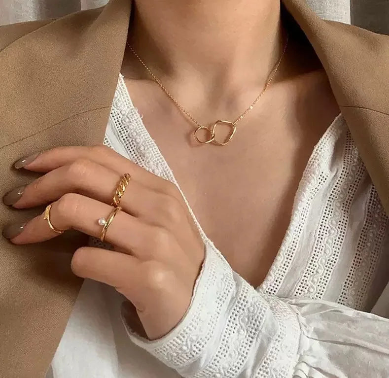 Shiny Butterfly Necklace for Women – Double Layer Clavicle Chain Pendant, Fashion Jewelry Gift