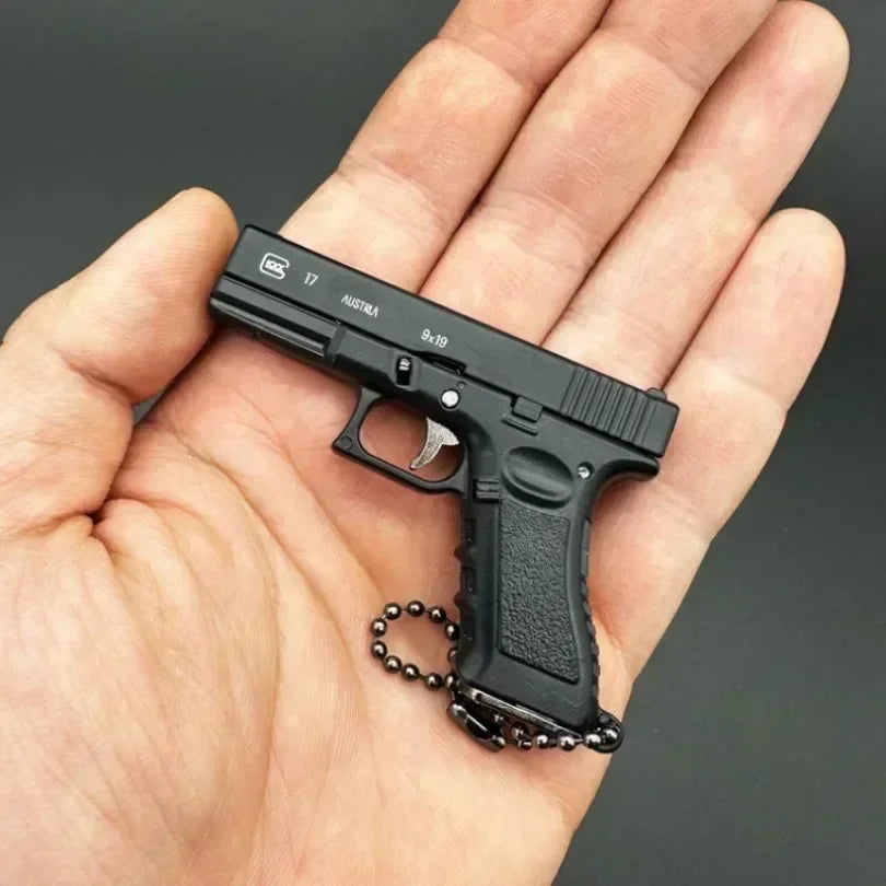 Metal Mini Tactical Keychain - 1:3 G17 Tiny Pendant, Decorative Ornament & Birthday Gift for Men