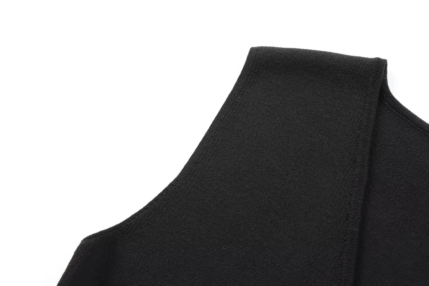 TRAF 2024 Women's Knit Vest Top – Cropped Sleeveless, Button Front, Summer Knitted Holiday Short Tops