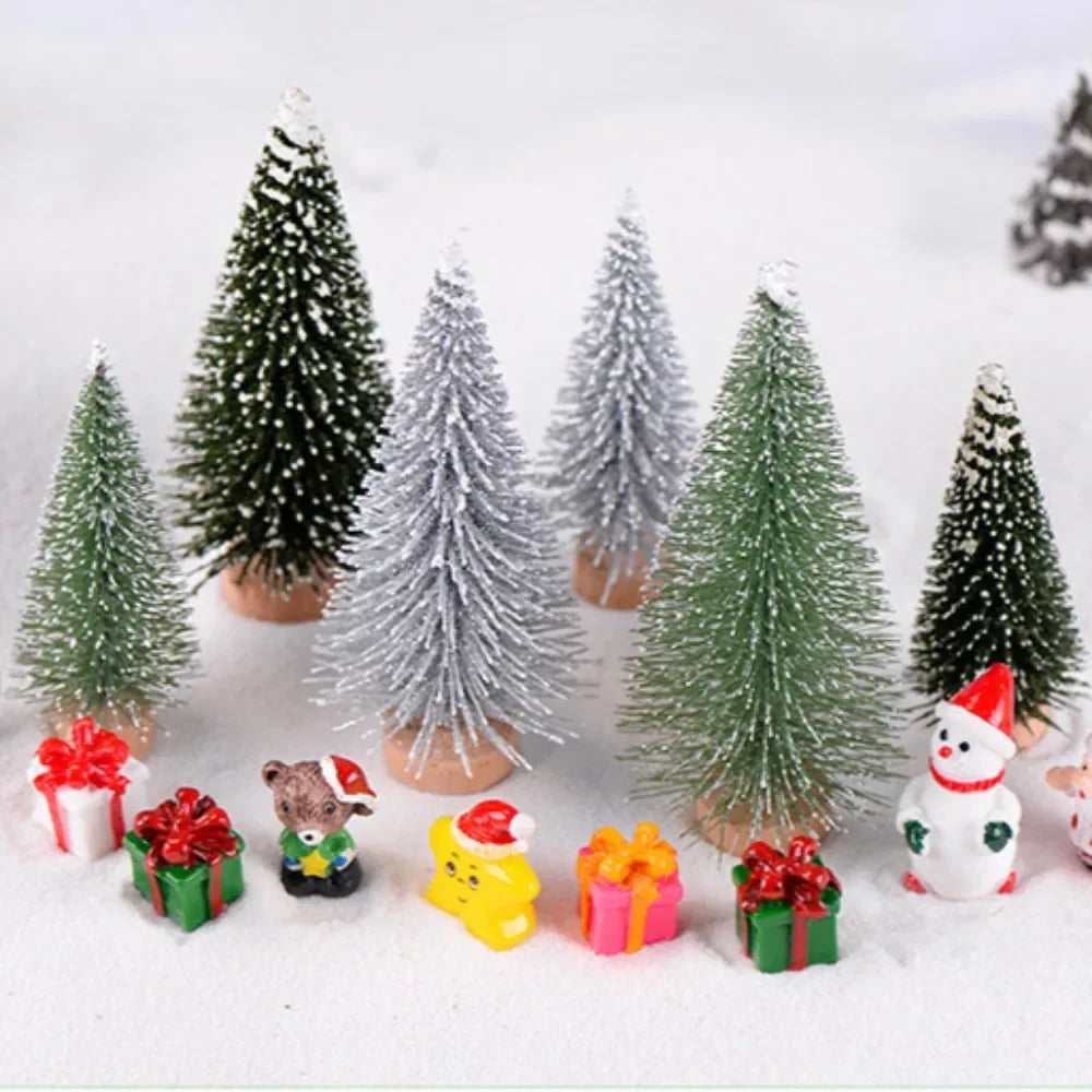 Mini Artificial Christmas Tree Figurine — Sisal, Silk & Cedar Pine for Fairy Garden, Micro Landscape & New Year Decor