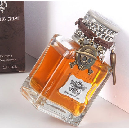 Oud Wood and Sandalwood Men's Perfume Spray - Flirting Pheromone, Long-Lasting Romance, Ideal Valentine's Day Gift