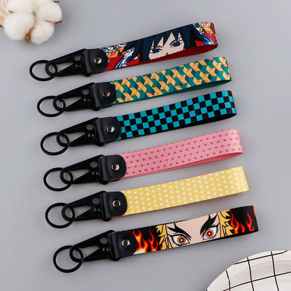 Anime Eagle Beak Keychain – Cool Short Lanyard for Phone, Badge Holder & USB Pendant