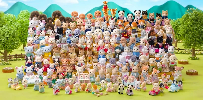 Sylvanian Families Blind Keychain Accessories – Original Mini Figures & Kids’ Toy Kitchen Set