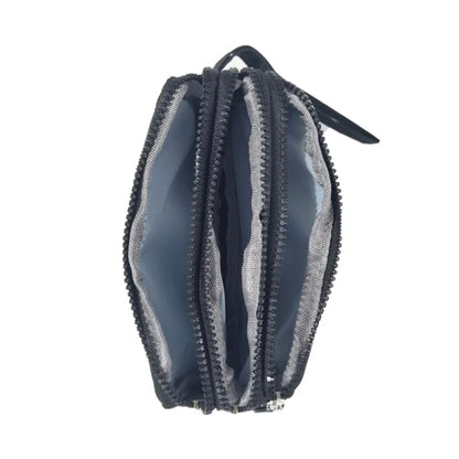Large-Capacity Three-Zipper Wallet & Handbag – Retro Mobile Phone Bag & Portable Fashion Storage for Women & Students