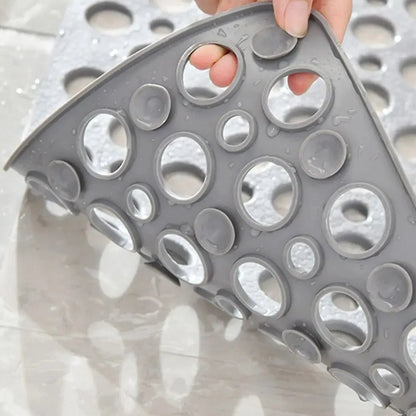 Non-Slip Bath Mat with Drain Holes – Easy Clean Bathtub Mat with Suction Cups for Bathroom Safety