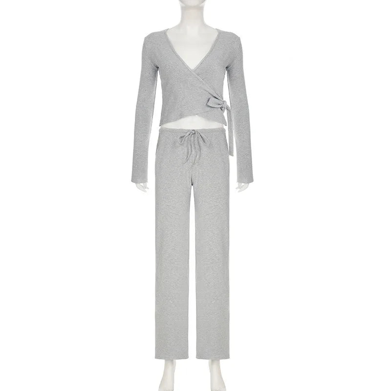 Apprabant Women’s Casual Fashion Set – Drawstring High-Waist Trousers with Plush Loose Pants and Lace-Up Flared Sleeve V-Neck Top