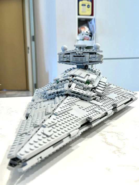 MOC Cosmic Fighter Spaceship Model — Building Blocks Toy Ornament for Children & Boys, Holiday Gift