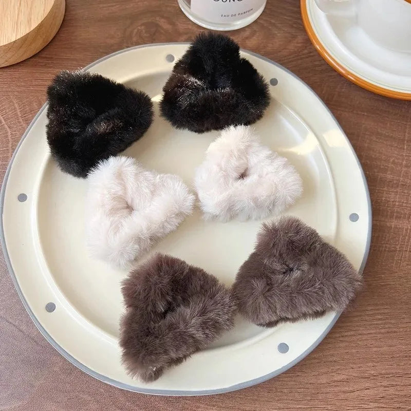 Plush Cat Ear Hair Clips - Soft Cute Princess Hair Accessories for Women and Girls, Autumn Winter Hair Claws
