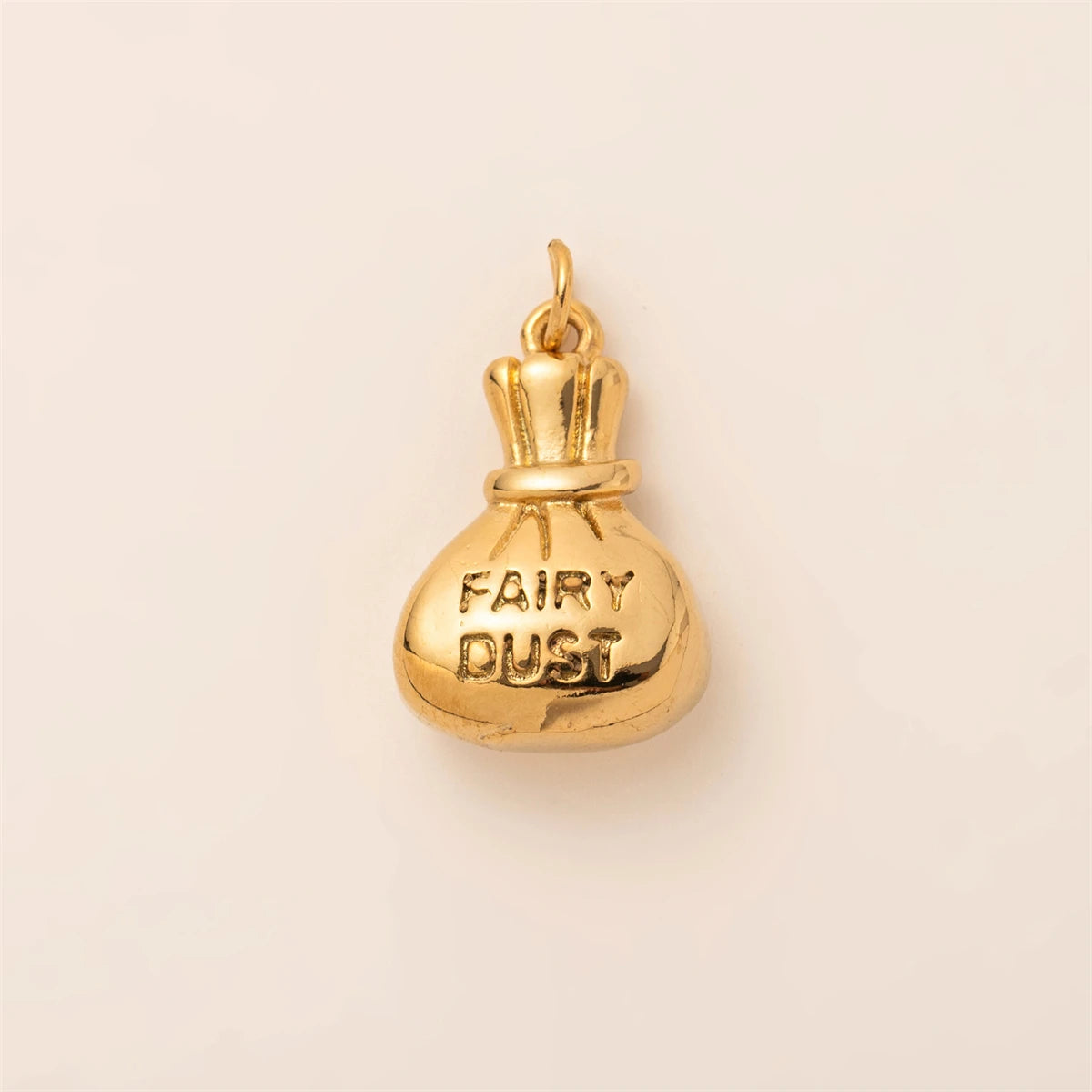 Fashion Dance Boot Pendant Necklace – Gold Plated Collarbone Chain Love Charm Jewelry for Women