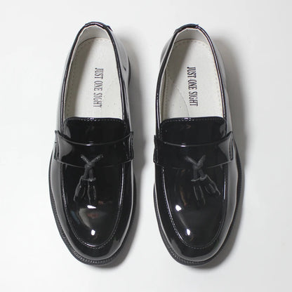 Boys’ Black Dress Shoes – Soft Patent PU Leather Flats for Kids and Teenagers, Ideal for Weddings, Parties, and Stage Performances