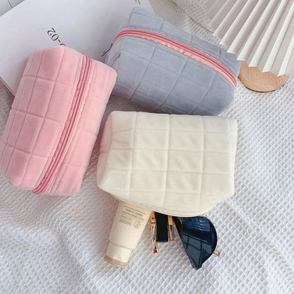 Solid Fur Cosmetic Storage Bag – Large Women’s Zipper Makeup Organizer Handbag, Stationery & Travel Toiletry Case