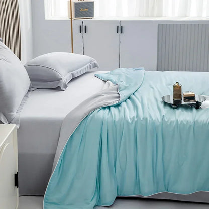 High-Quality Cooling Blanket – Smooth Air-Conditioning Comforter, Lightweight Summer Quilt with Double-Sided Cooling Fabric