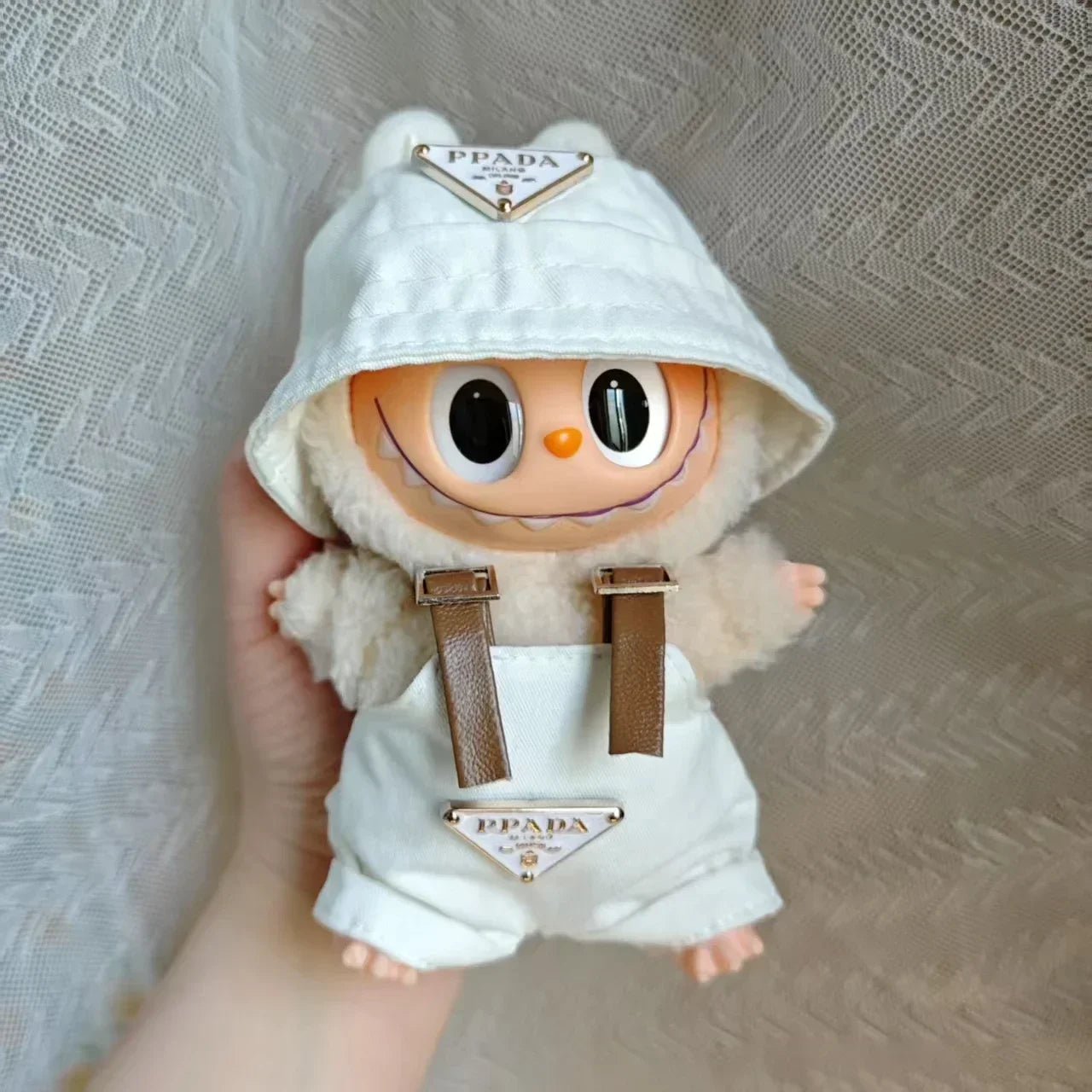 17cm Labubu II Mini Doll Clothes Set – Outfit, Hat, Bag & Shoes Accessories for Sitting Party Play