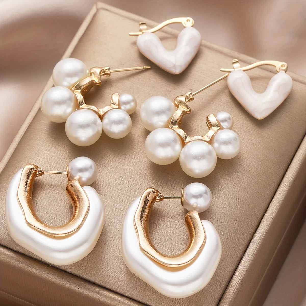 3-Piece Pearl Heart Hoop Earrings Set — Vintage Elegant Trendy Earrings for Women, Perfect Jewelry Gift