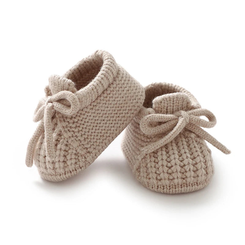 Newborn Baby Shoes — Knitted First Boots for Boys & Girls, Solid Toddler Bed Footwear 0-18M