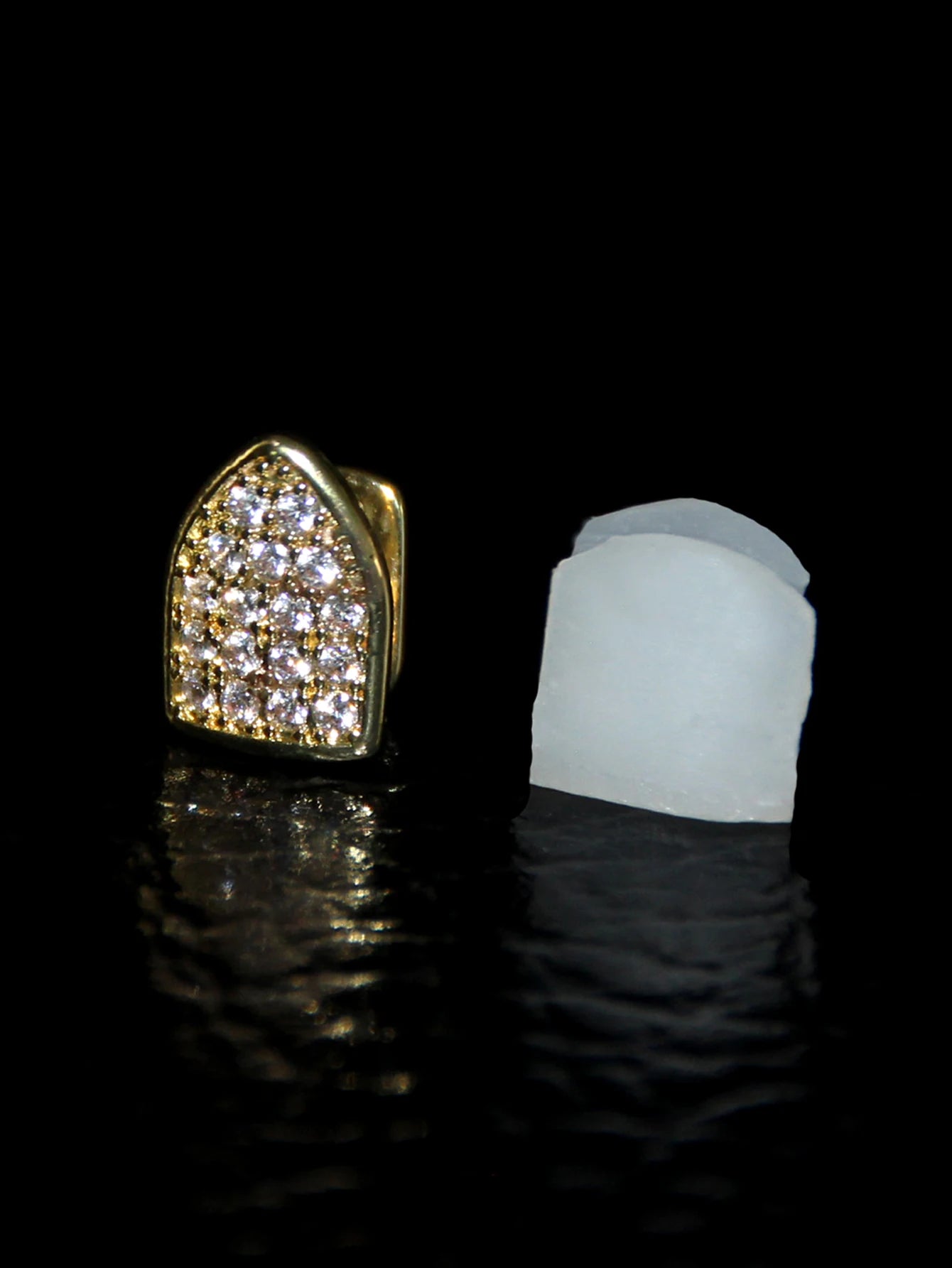 Full Zircon Inlaid Teeth Decoration – Hip Hop Style Single Teeth for Men & Women, Perfect for Dating & Party Wear