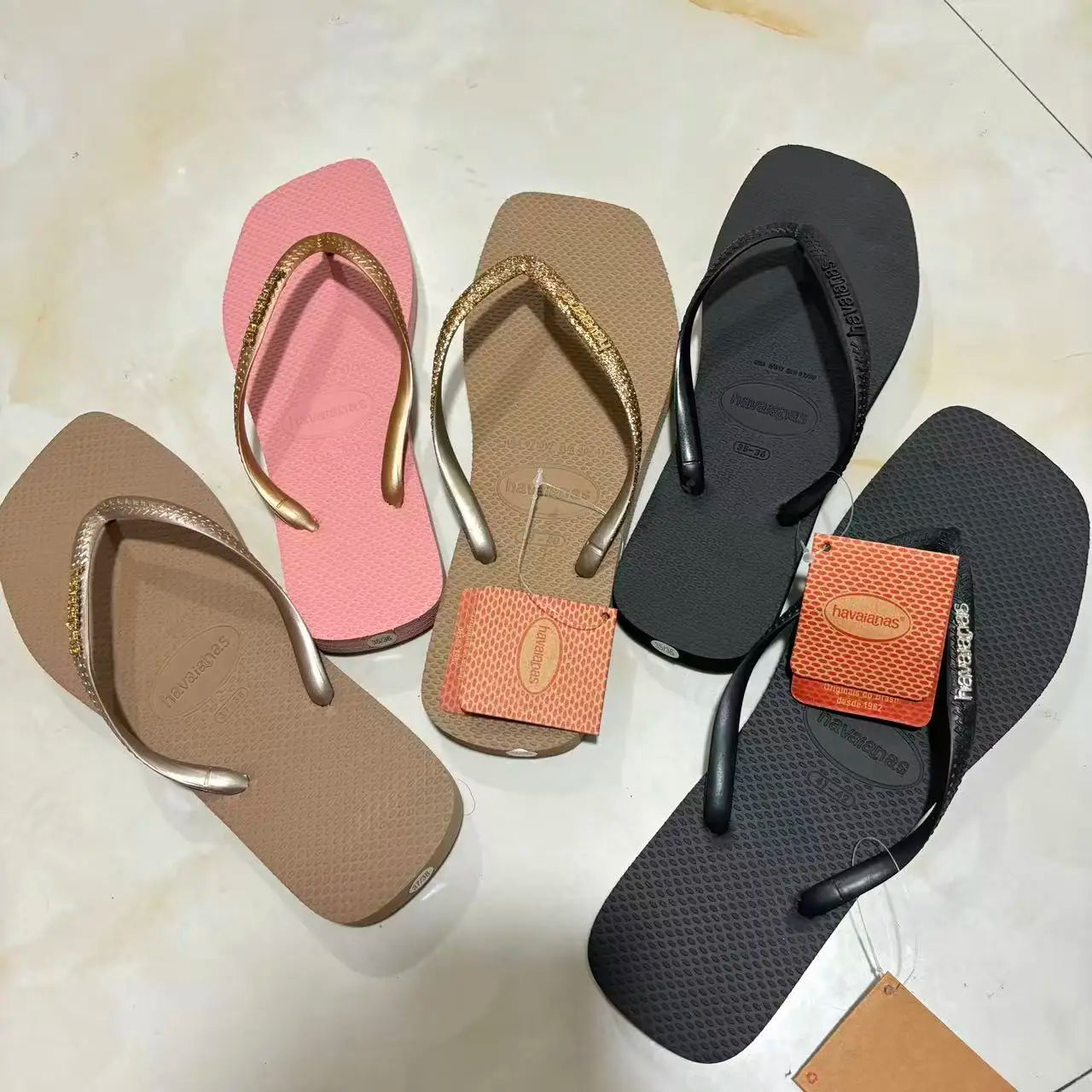Women’s Summer Rubber Flip Flops - Anti-Slip Comfortable Clip-Toe Slippers