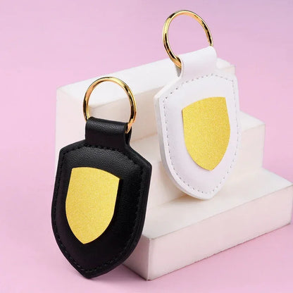 Car Keychain Shield Leather – Creative Personalized Couple Key Chain with Metal Pendant, Fashion Travel Gift for Men