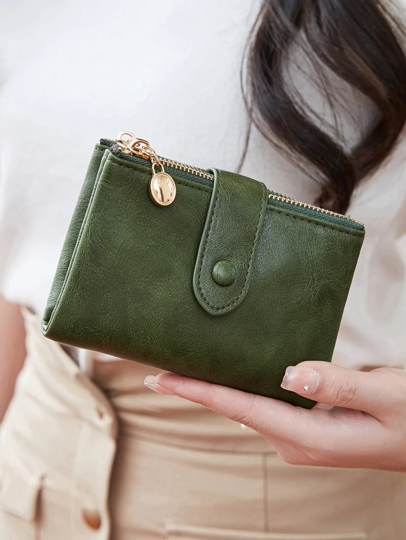 Minimalist Women’s Wallet – Short Three-Layer Large Capacity Double Zipper Card & Money Holder