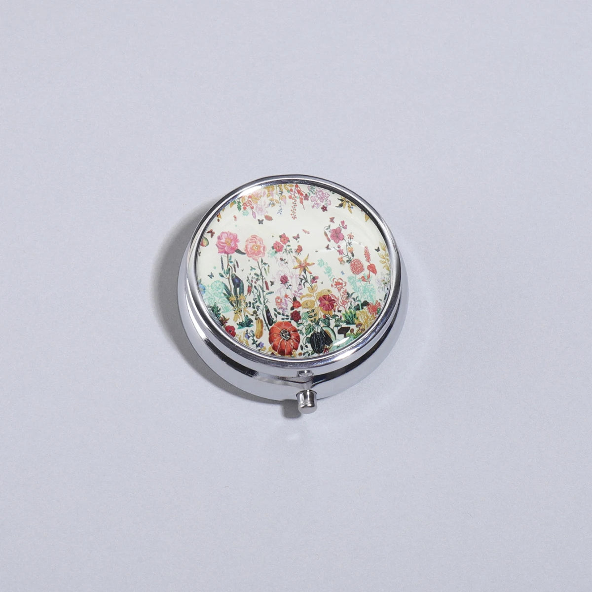 3-Compartment Stainless Steel Pill Box - Round Floral Medicine Organizer, Portable Capsule Case with Dividers