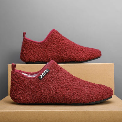 Men’s Fuzzy Winter Slippers – Warm Indoor House Shoes with Soft Cushioning & Arch Support