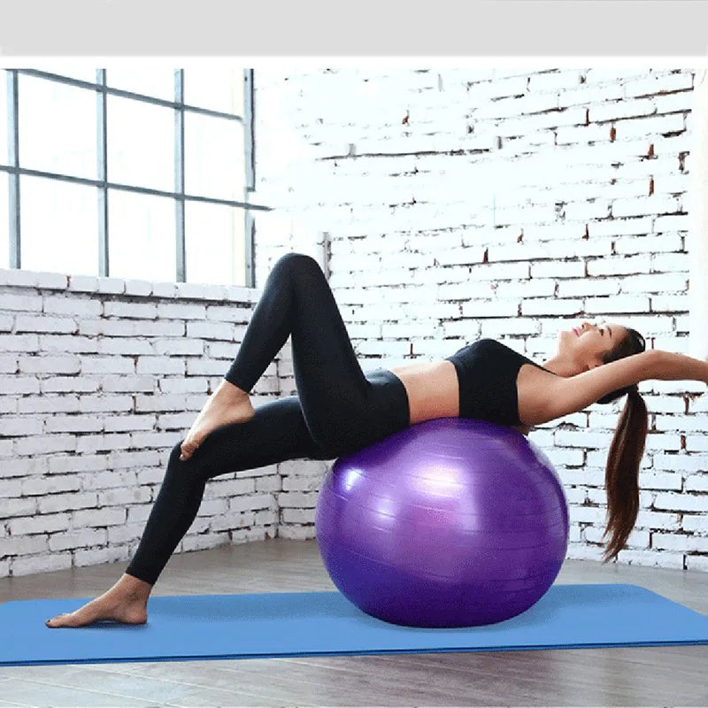45cm PVC Fitness Ball – Thickened Explosion-Proof Yoga & Pilates Exercise Ball for Home Gym