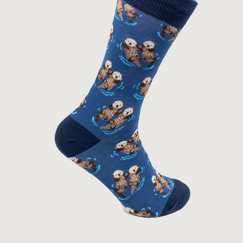 Cute Otter Swimming Mid-Calf Men’s Socks – Comfy Novelty Socks for All Seasons
