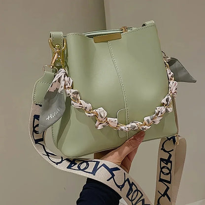 Luxury Women's Shoulder Bag - Large Capacity Ribbon Chain Crossbody Bucket Bag