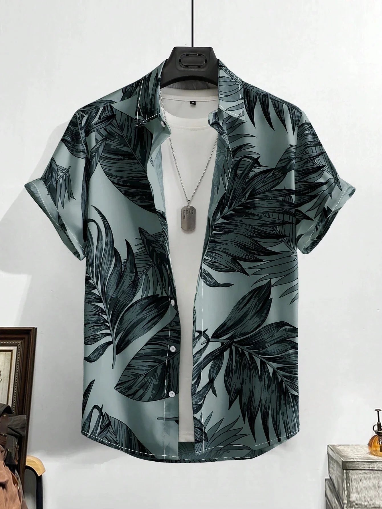Men’s Hawaiian Print Shirt - Casual Slim Fit Beach Shirt with Vintage Oversized Style