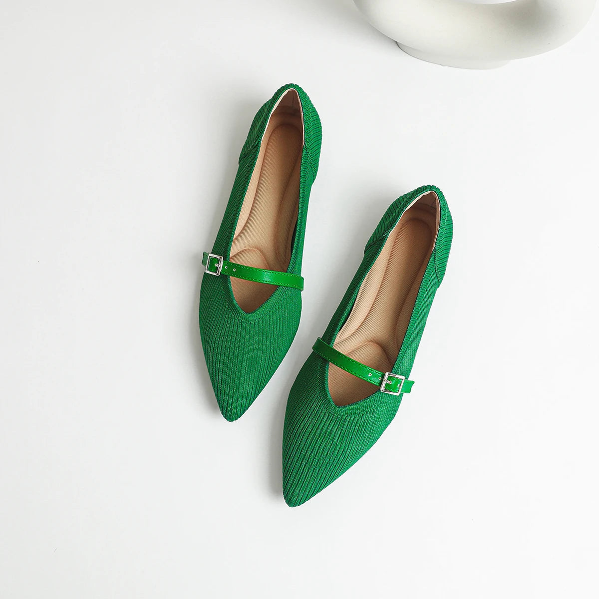2024 Women's Flat Shoes – Pointed Toe Soft Knitted Sole, Breathable & Comfortable Spring and Autumn New Model