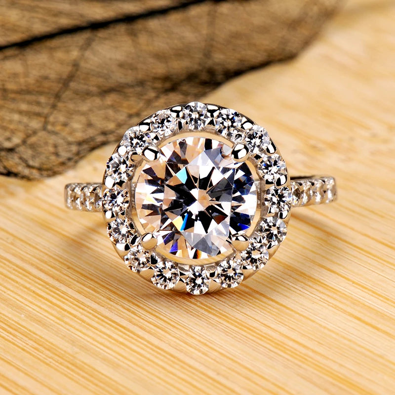 18K White Gold Color Solitaire Ring - 2 Carat Zirconia Diamond Style Wedding Band Luxury Jewelry for Women
