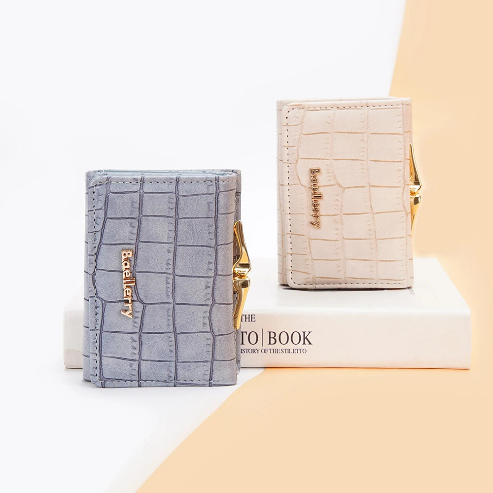 Baellerry Short Women’s Wallet — Crocodile Pattern Coin & Card Holder with Photo Slots, Hasp Purse for Girls