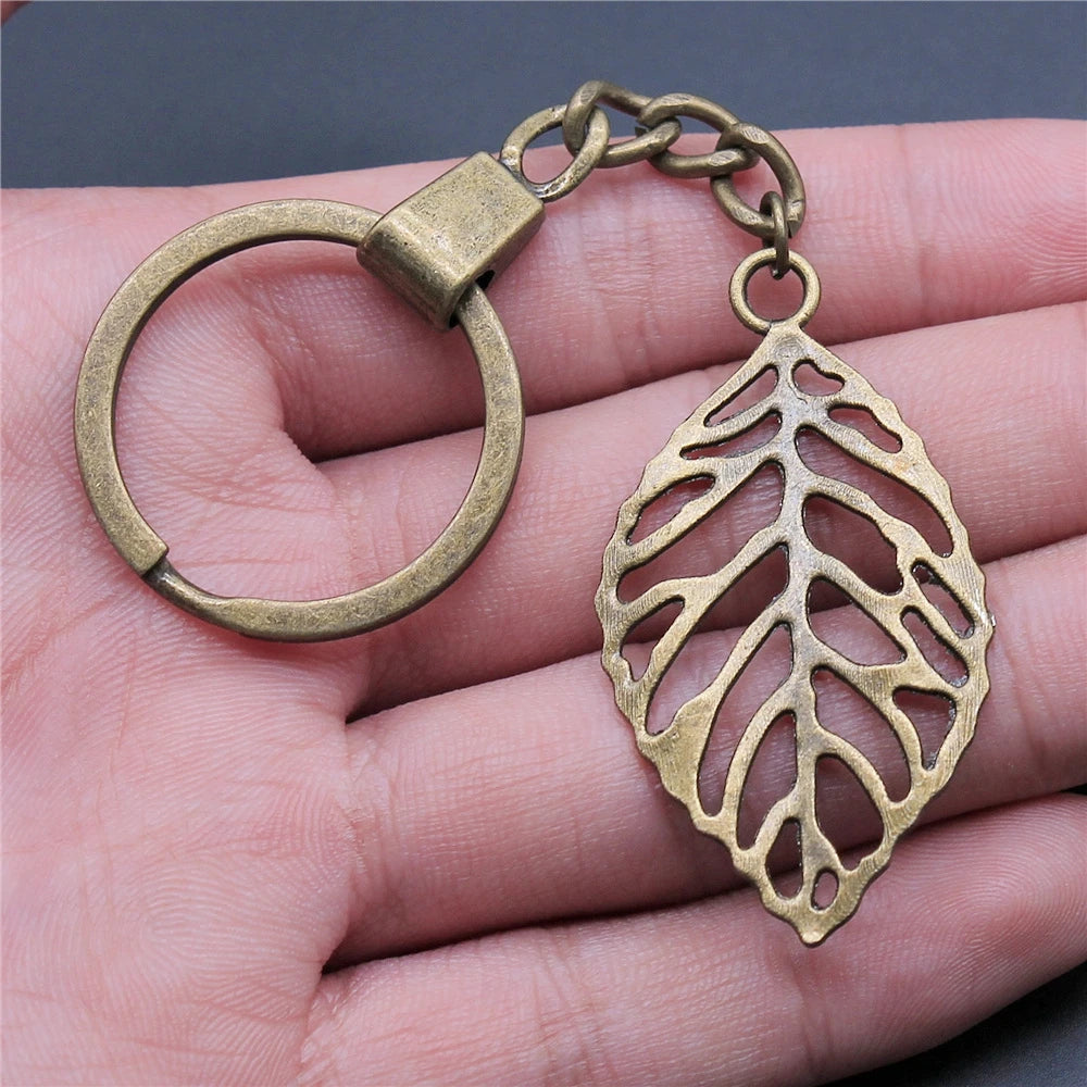 New Fashion Men 30mm Metal Alloy Keychain with Vintage Heart, Flower, Rose, Sunflower & Tree Pendant DIY Keyring Holder Chain Accessory