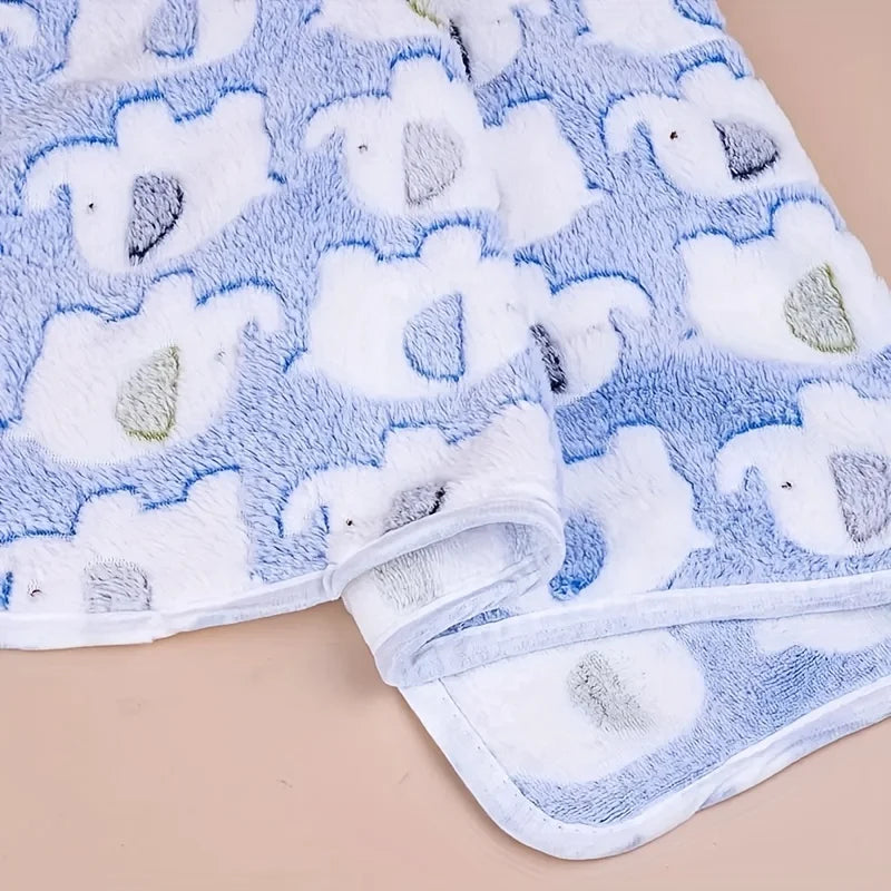 Cartoon Elephant Pet Blanket - Soft Cozy Flannel Throw for Dogs & Cats Puppy Kitten Christmas Gift