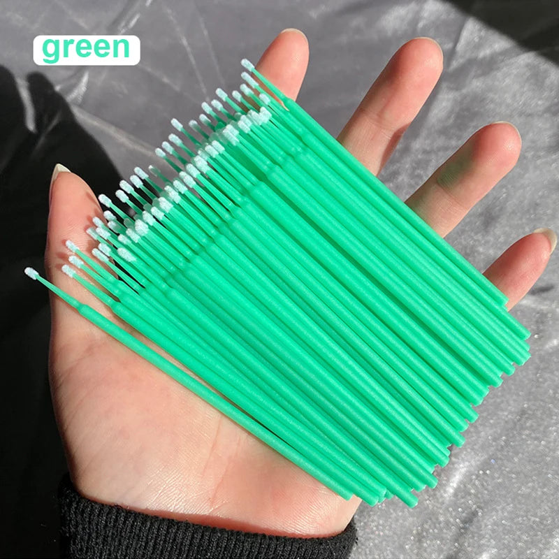 100pcs Eyelash Cleaning Brushes – Micro Cotton Swabs for Lash Extensions & Makeup Remover