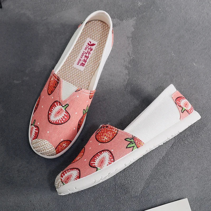 Women’s Breathable Mesh Slip-On Flats - Lightweight Casual Printed Fisherman Shoes for Everyday Fashion